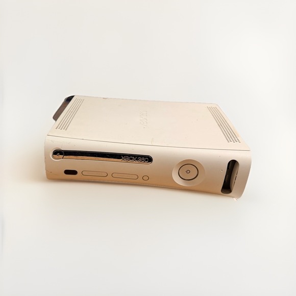 Microsoft XBOX 360 60GBWhiteConsole Game lot - Picture 2 of 8